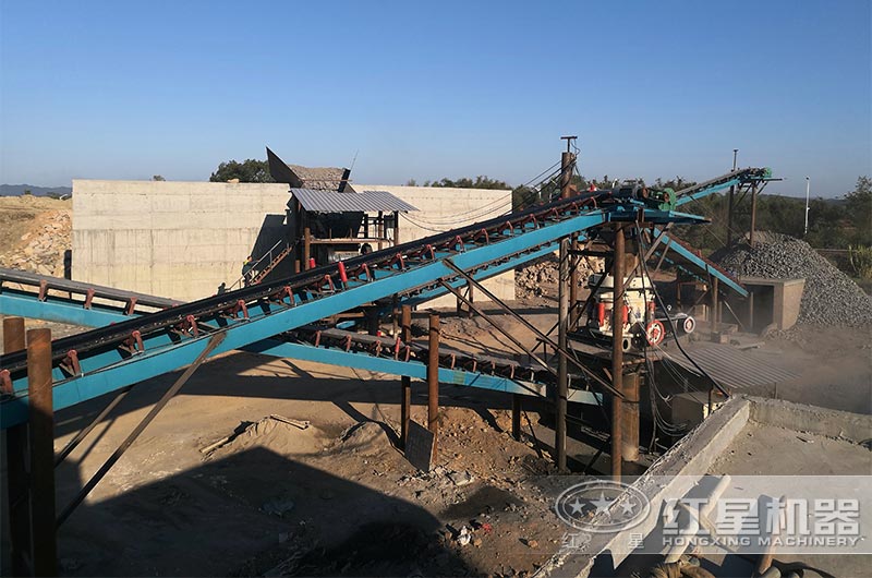 花崗巖制砂生產(chǎn)線現(xiàn)場 花崗巖制砂生產(chǎn)線現(xiàn)場