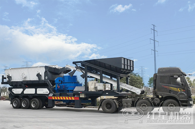 移動(dòng)制砂機(jī)出廠，發(fā)往用戶所在地